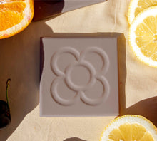 Cargar imagen en el visor de la galería, POSAVASO PANOT DE BARCELONA Sombra Tostada