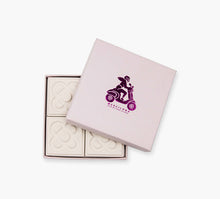 Cargar imagen en el visor de la galería, IMANES &quot; PANOT DE BARCELONA&quot; Set-1