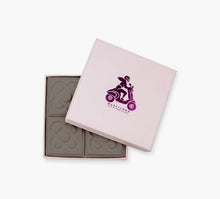 Cargar imagen en el visor de la galería, IMANES &quot; FLOR DE BARCELONA&quot; Set-9