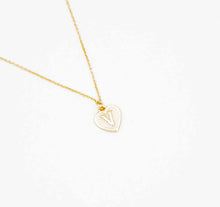 Load image into Gallery viewer, COLLAR CORAZÓN CON INICIALES