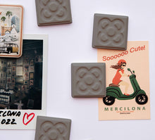 Cargar imagen en el visor de la galería, IMANES &quot; FLOR DE BARCELONA&quot; Set-9
